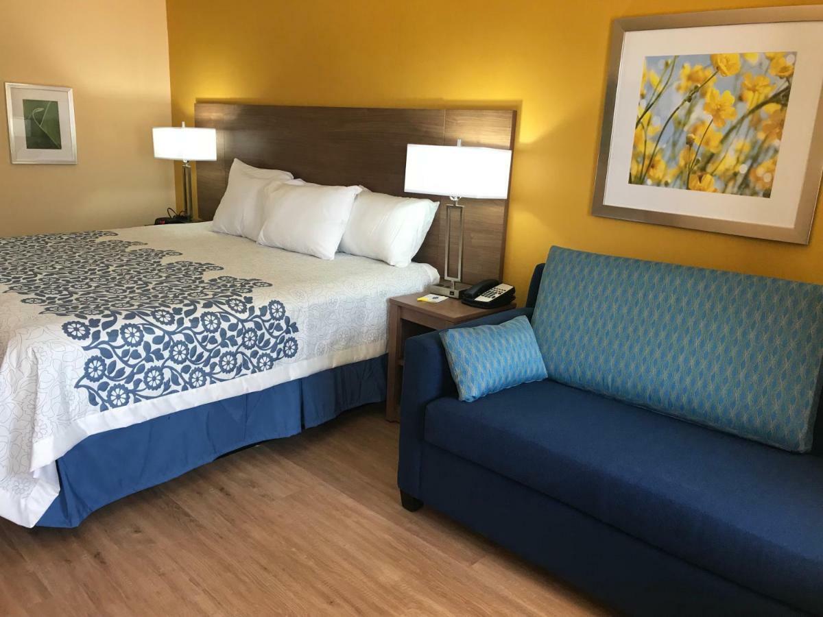 Days Inn By Wyndham Batesville Kültér fotó